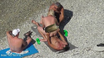 Beach sex 214