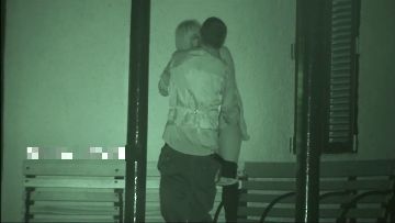 FU10 Night Crawling public sex 451