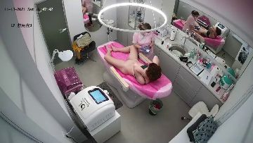Hidden cam caught all of her hair removal treatment 98