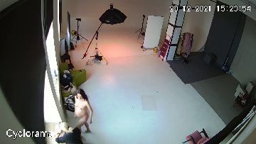 Perfect babe spied in the shop 270