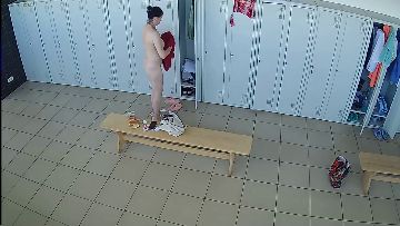 Perfect babe spied in the shop 312