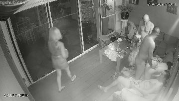 Sex in swingers club 06