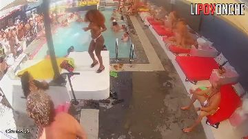 Sex in swingers club 133
