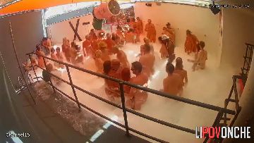 Sex in swingers club 22