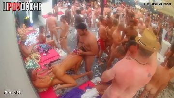 Sex in swingers club 99